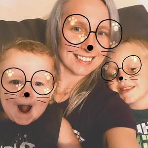 Meet your Posher, Devan